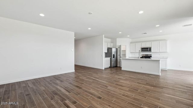 5699 E Rosina Dell Place, San Tan Valley, AZ 85140