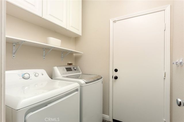 28215 Clementine Drive, Saugus, CA 91350
