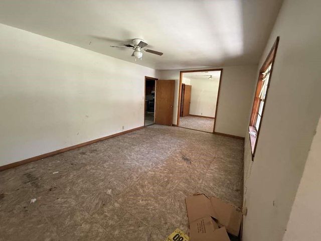 895 S Main Street, Jasper, TX 75951