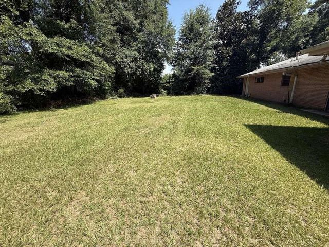 895 S Main Street, Jasper, TX 75951