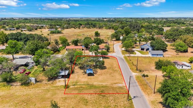 15100 Norvell St, Lytle, TX 78052
