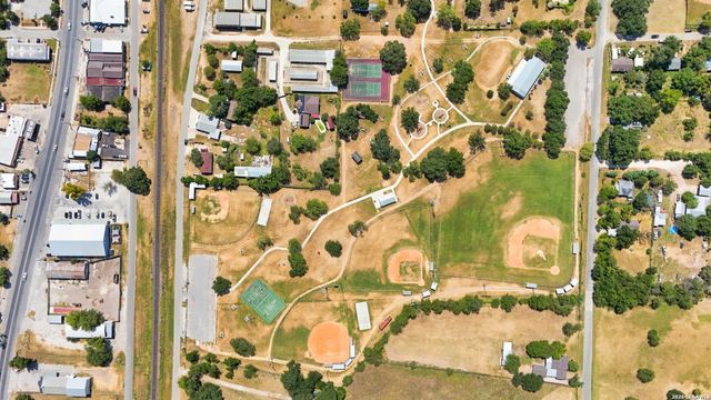 15100 Norvell St, Lytle, TX 78052