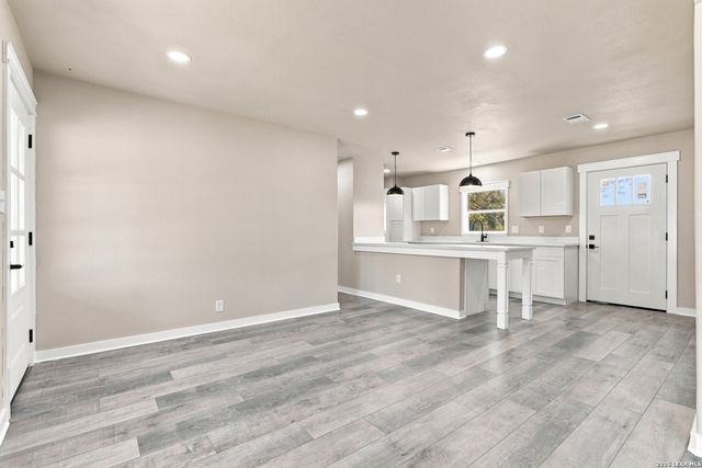 15100 Norvell St, Lytle, TX 78052