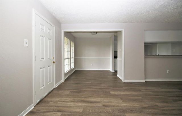 13611 Ravensway A, Cypress, TX 77429
