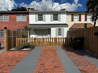 6915 W 16th Dr, Hialeah, FL 33014