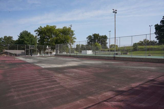 56701 E 310th Road 702, Afton, OK 74331