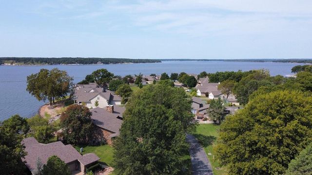 56701 E 310th Road 702, Afton, OK 74331