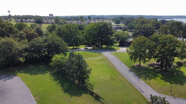 56701 E 310th Road 702, Afton, OK 74331