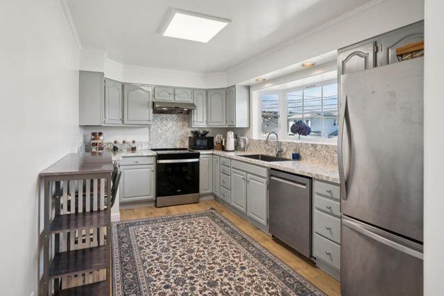 214 Manor Drive, South San Francisco, CA 94080