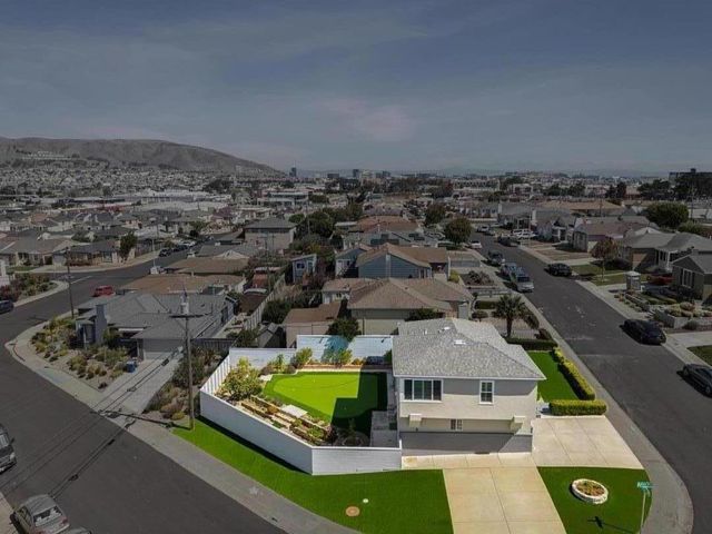 214 Manor Drive, South San Francisco, CA 94080