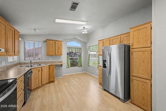 40667 N Clubhouse Street, San Tan Valley, AZ 85140