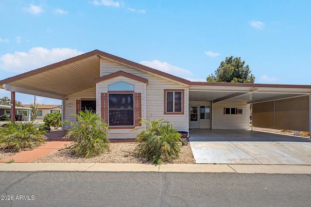 40667 N Clubhouse Street, San Tan Valley, AZ 85140