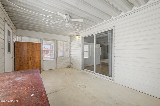 40667 N Clubhouse Street, San Tan Valley, AZ 85140