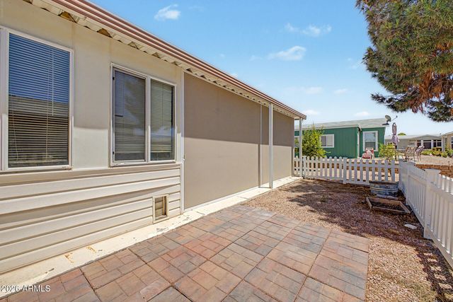 40667 N Clubhouse Street, San Tan Valley, AZ 85140