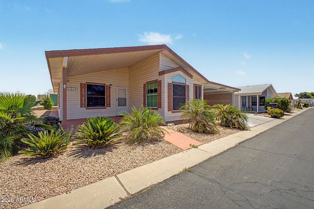 40667 N Clubhouse Street, San Tan Valley, AZ 85140