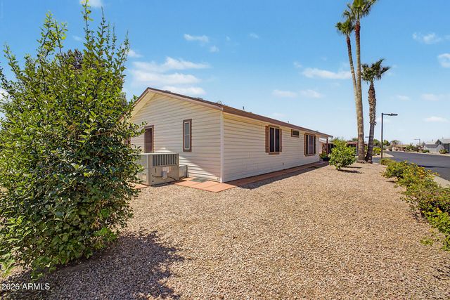 40667 N Clubhouse Street, San Tan Valley, AZ 85140