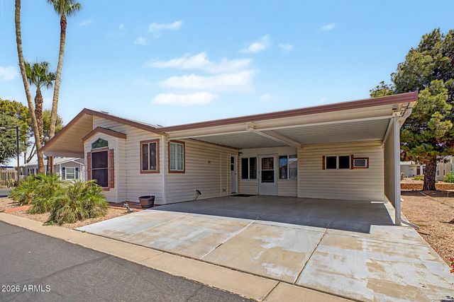 40667 N Clubhouse Street, San Tan Valley, AZ 85140