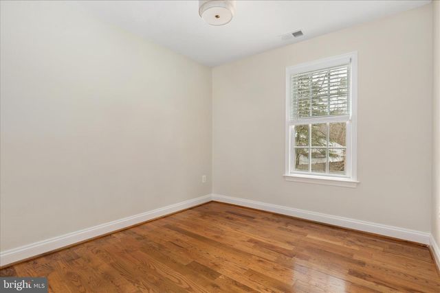 11815 BROCKMAN LN, Great Falls, VA 22066