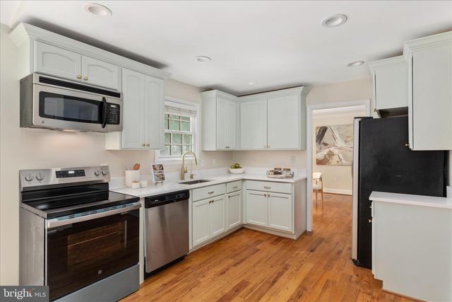 11815 BROCKMAN LN, Great Falls, VA 22066