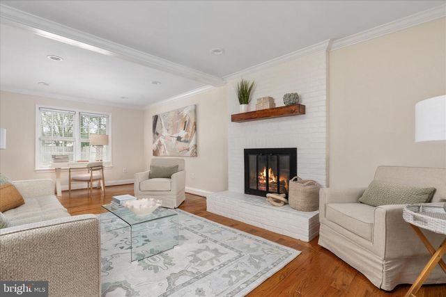 11815 BROCKMAN LN, Great Falls, VA 22066