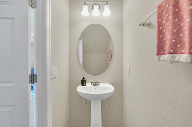 3780 PLAINVIEW DRIVE, Orlando, FL 32824