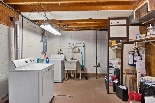 319 S CAMBRIDGE STREET, Wautoma, WI 54982