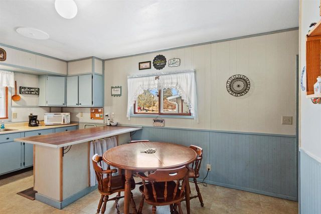 319 S CAMBRIDGE STREET, Wautoma, WI 54982