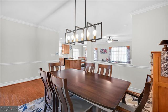 1452 EMERSON DR, Mount Joy, PA 17552