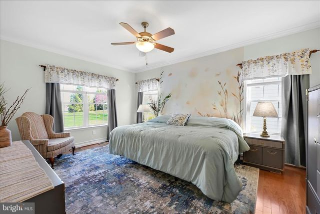 1452 EMERSON DR, Mount Joy, PA 17552