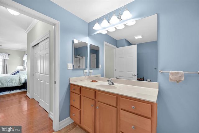 1452 EMERSON DR, Mount Joy, PA 17552
