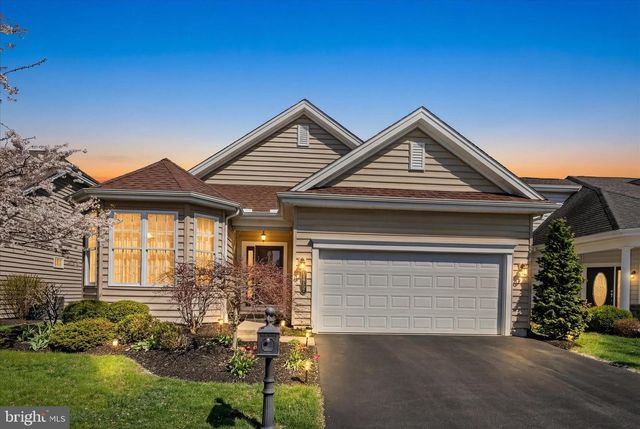 1452 EMERSON DR, Mount Joy, PA 17552