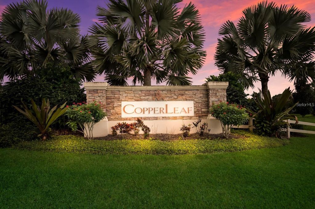 Image 2 of property listing at 11424 SWEETGRASS DRIVE, Bradenton, FL 34212