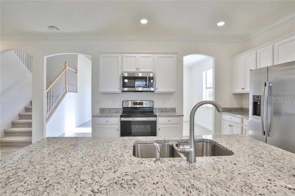 Image 6 of property listing at 11424 SWEETGRASS DRIVE, Bradenton, FL 34212