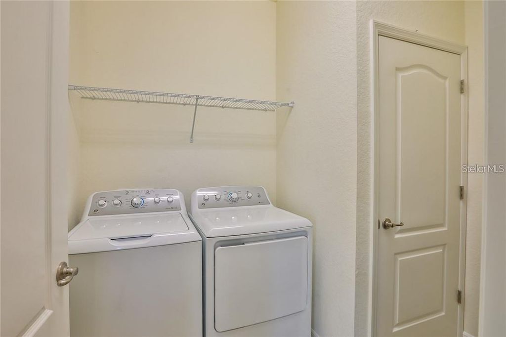 Image 10 of property listing at 11424 SWEETGRASS DRIVE, Bradenton, FL 34212