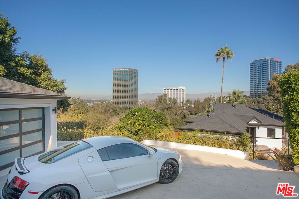 3751 Multiview Drive, Los Angeles, CA 90068 — photo 3