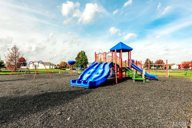 628 Homerun Drive 11N, O'fallon, MO 63366
