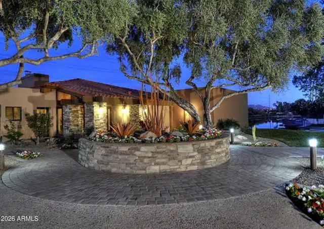 10115 E MOUNTAIN VIEW Road 2106, Scottsdale, AZ 85258