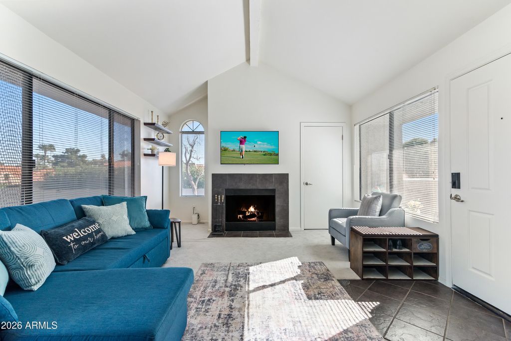 10115 E MOUNTAIN VIEW Road 2106, Scottsdale, AZ 85258