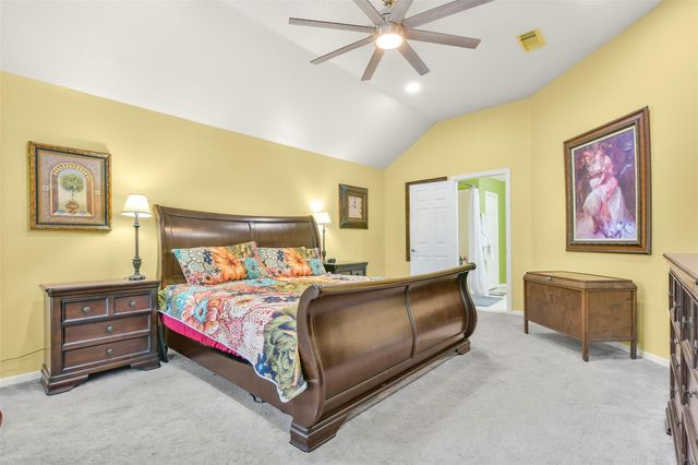 203 Green Isle Avenue, Dickinson, TX 77539