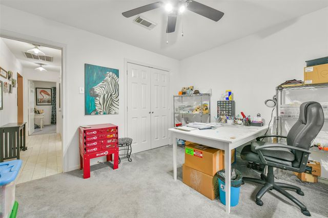 203 Green Isle Avenue, Dickinson, TX 77539