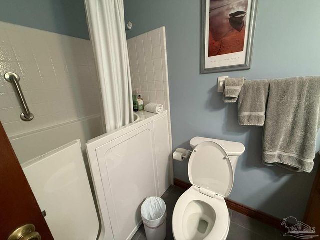 1372 El Sereno Pl, Gulf Breeze, FL 32563