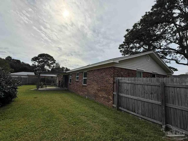 1372 El Sereno Pl, Gulf Breeze, FL 32563