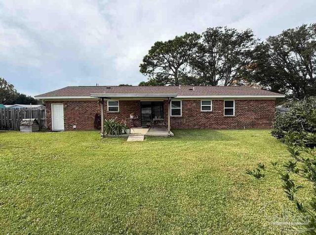 1372 El Sereno Pl, Gulf Breeze, FL 32563