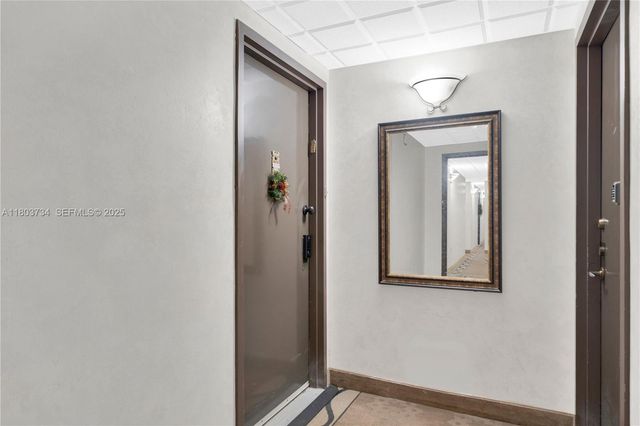 1400 Saint Charles Place L4, Pembroke Pines, FL 33026
