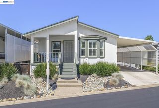 3263 Vineyard Ave., #16 16, Pleasanton, CA 94566