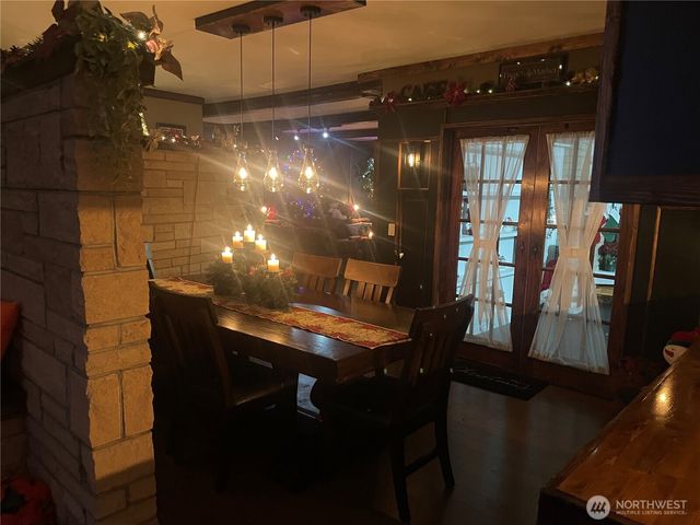 310 W Pine Street, Elma, WA 98541