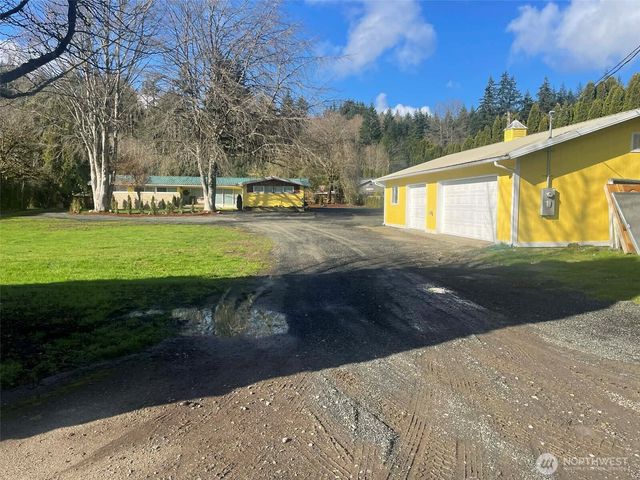 310 W Pine Street, Elma, WA 98541