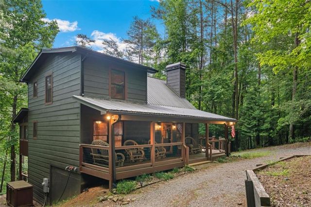 60 Clubhouse Court, Ellijay, GA 30536
