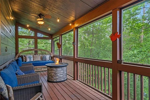 60 Clubhouse Court, Ellijay, GA 30536