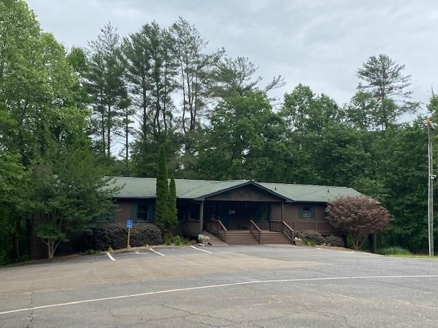 60 Clubhouse Court, Ellijay, GA 30536